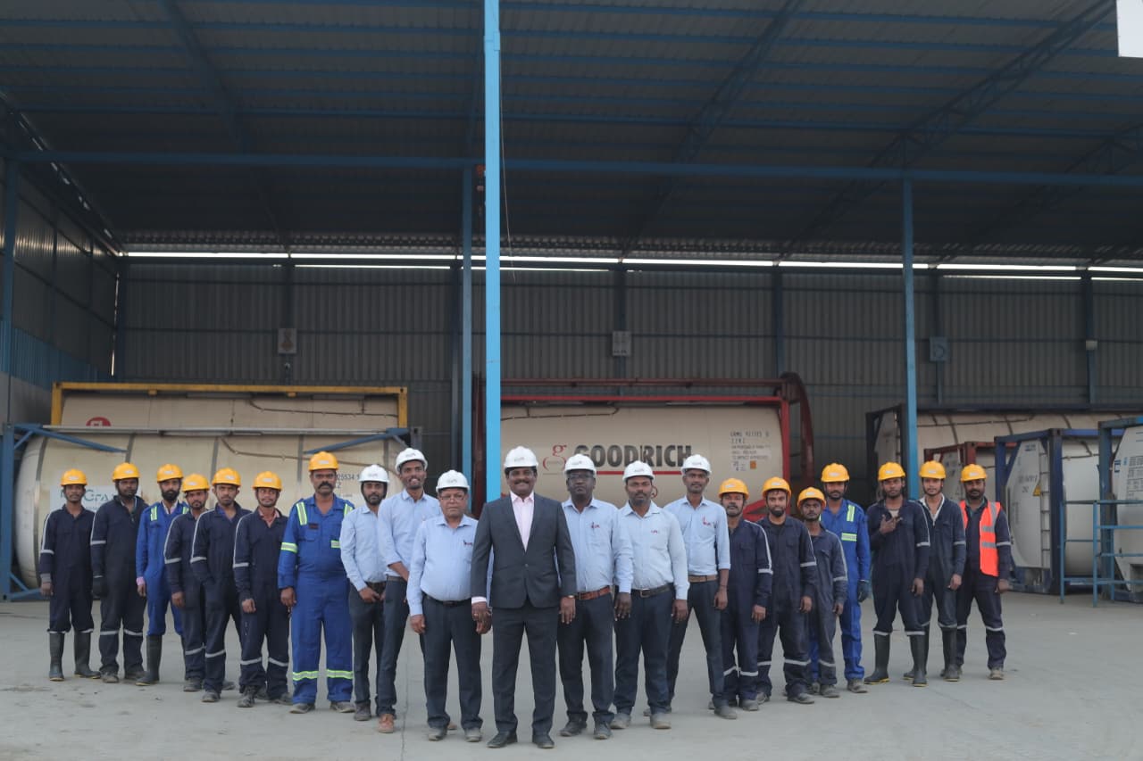 Om%20Shiv%20Malhar%20Marine%20Services