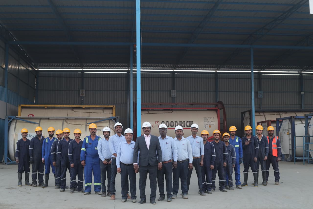 Om%20Shiv%20Malhar%20Marine%20Services